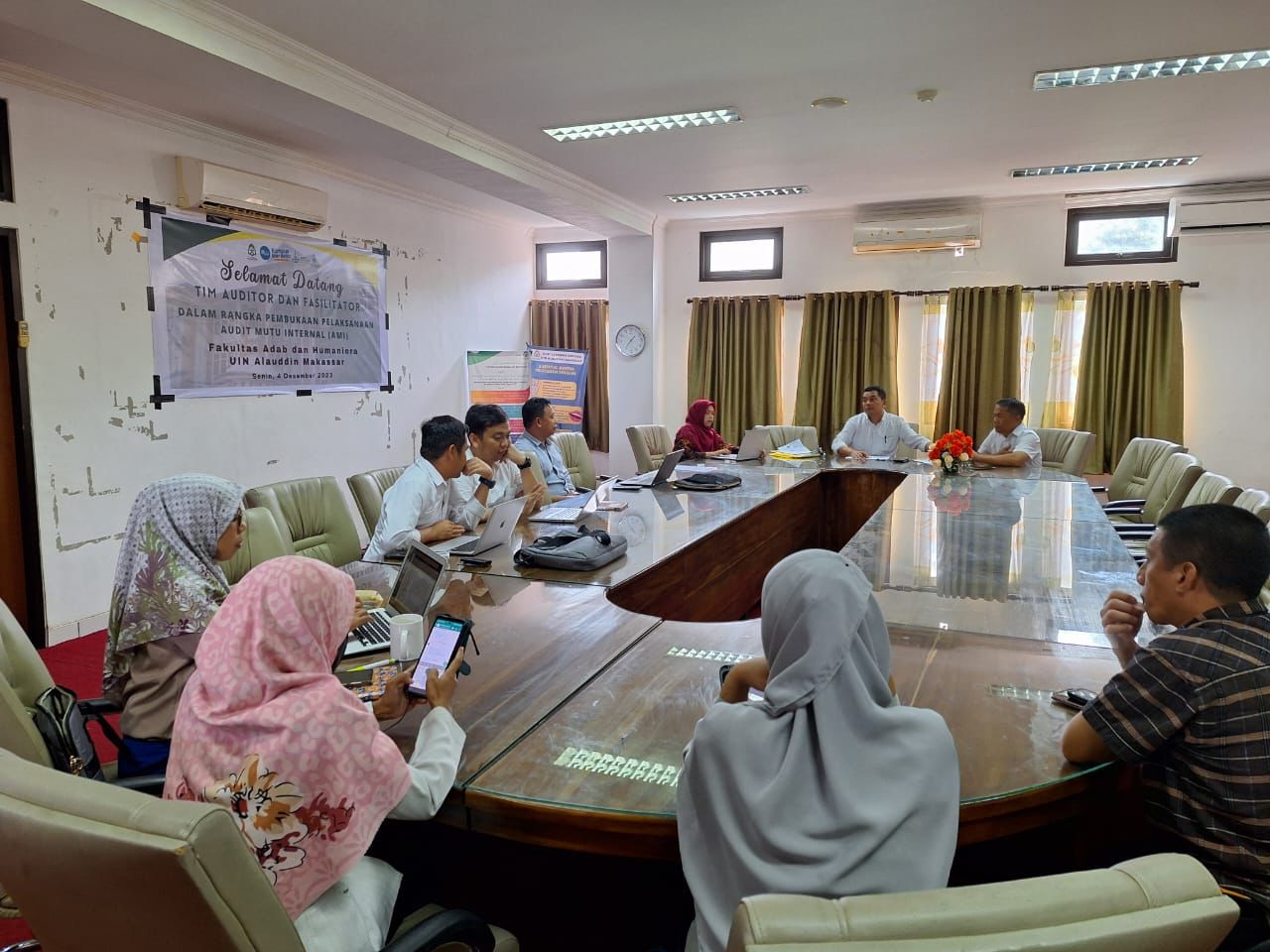 Gambar Close Meeting AMI FAH UIN Alauddin, Dekan Berkomitmen Peningkatan Berkelanjutan!