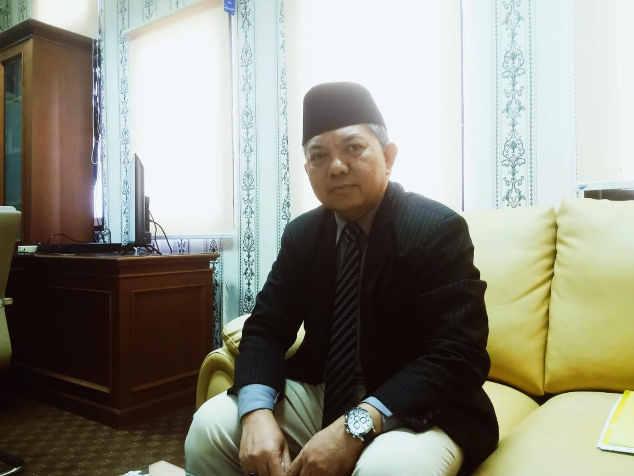 Gambar Dekan FSH Dr Muhammad Abd Rauf, Kecurian Biaya Awali Petualangannya Raih S1 hingga Doktor di Mesir