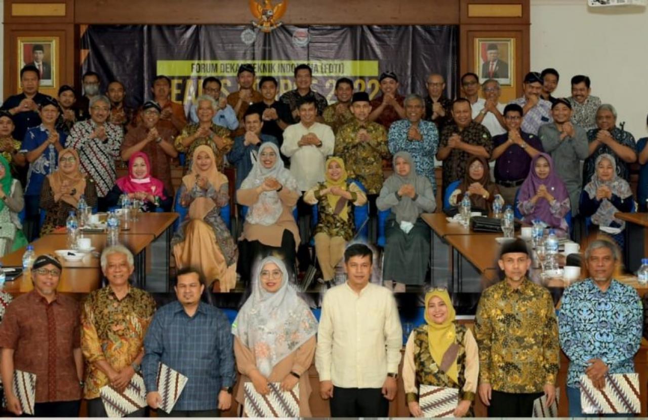 Gambar Dekan FST UIN Alauddin Hadiri Forum Dekan Teknik Indonesia di UGM