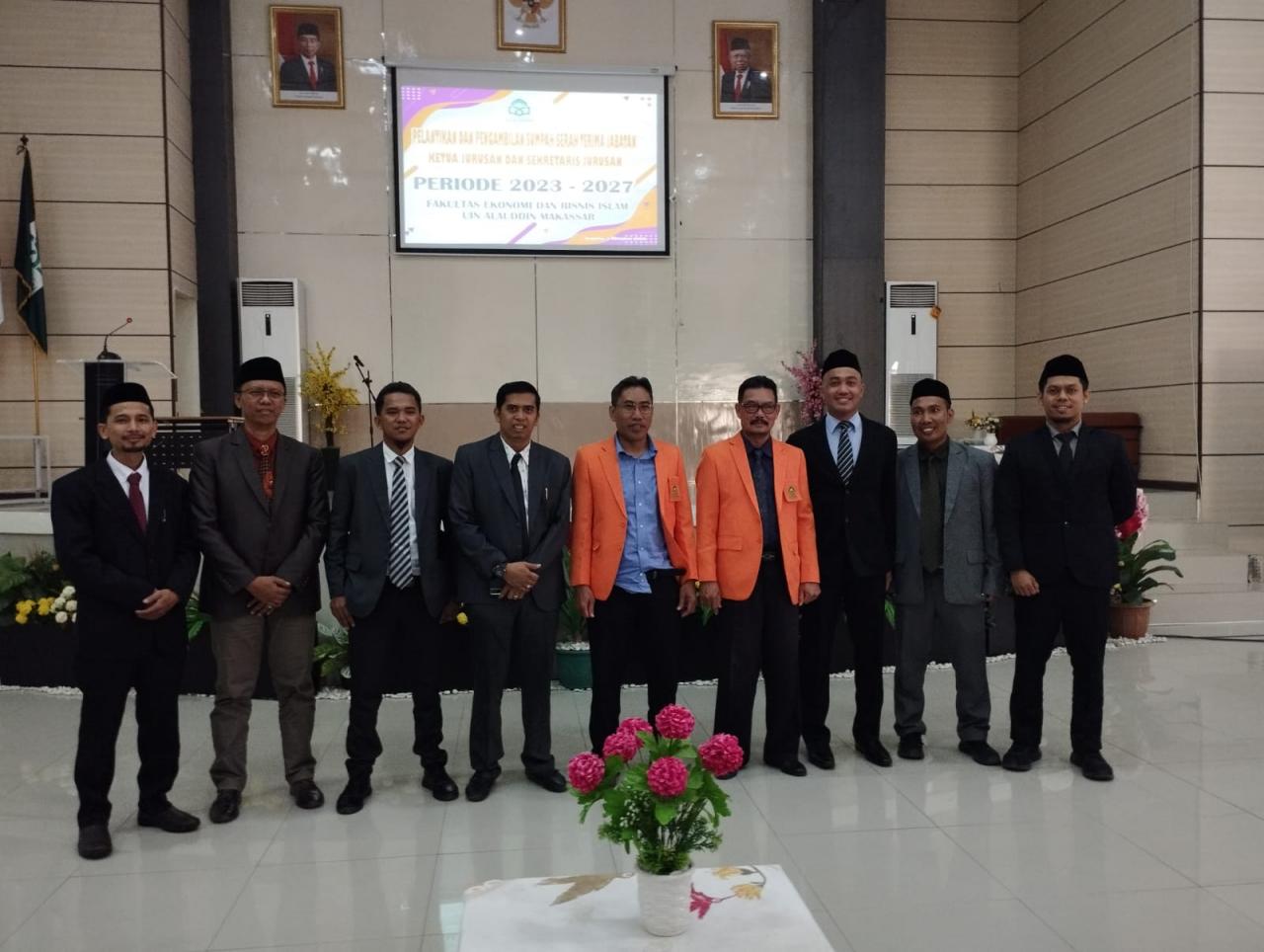 Gambar Dekan Resmi Melantik Ketua dan Sekertaris Jurusan Lingkup FEBI Periode 2023-2027