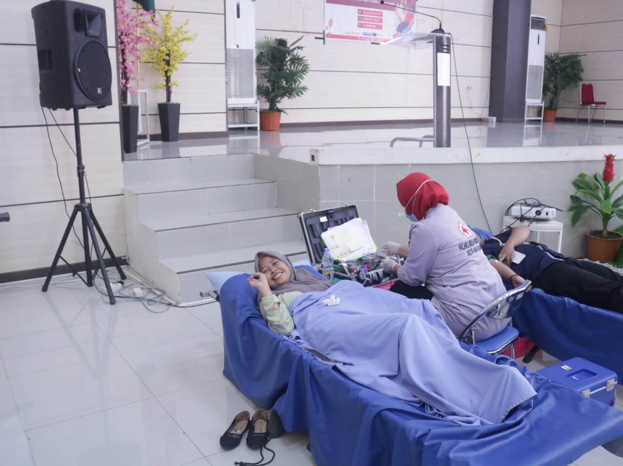 Gambar Devisi Kesehatan GenBI UIN Makassar Gelar Aksi Donor Darah