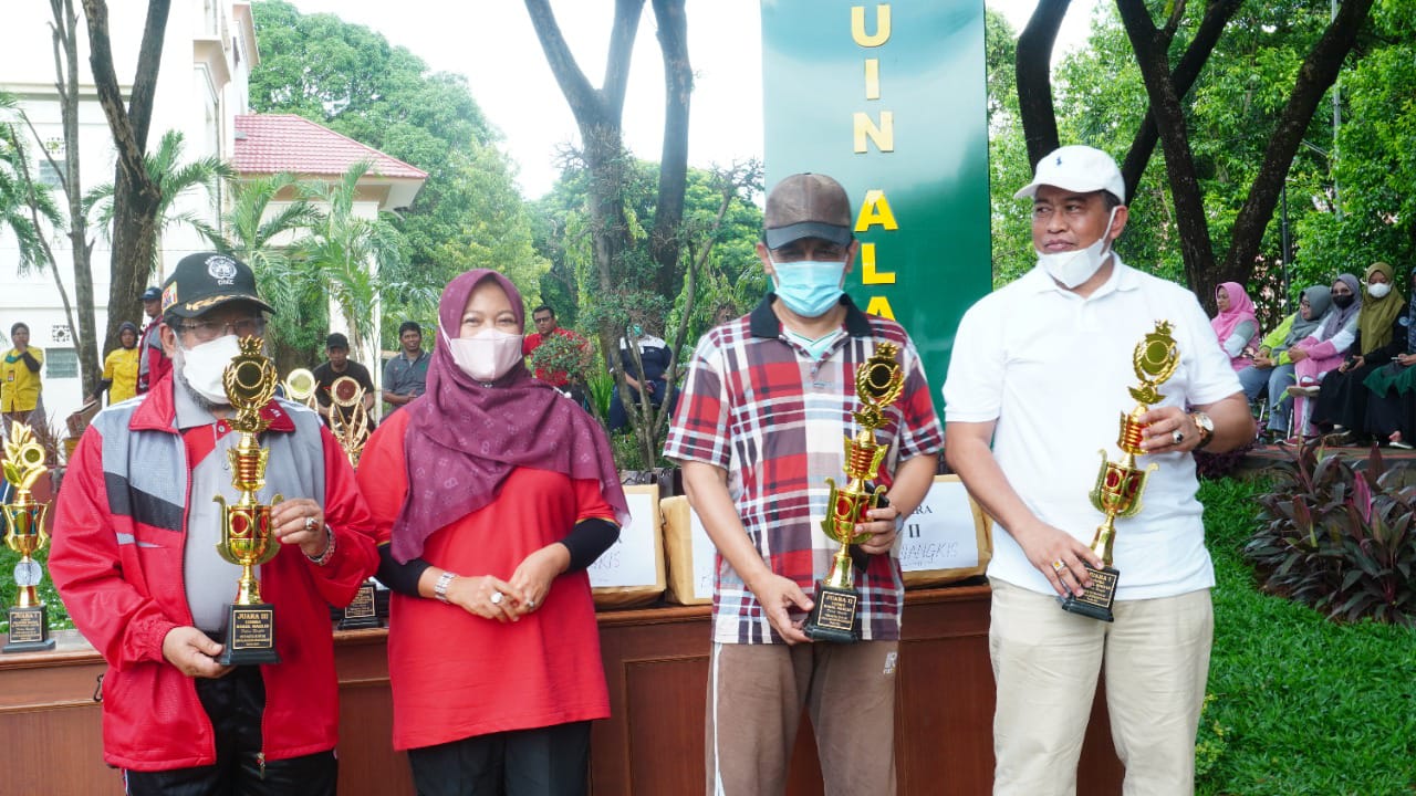 Gambar Dies Natalis UIN Alauddin ke-56, FSH Juara II Lomba Rias Maulid Nabi