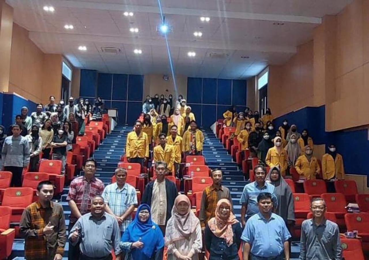 Gambar Dosen Prodi Kimia UIN Alauddin Jadi Narasumber di Universitas Mulawarman