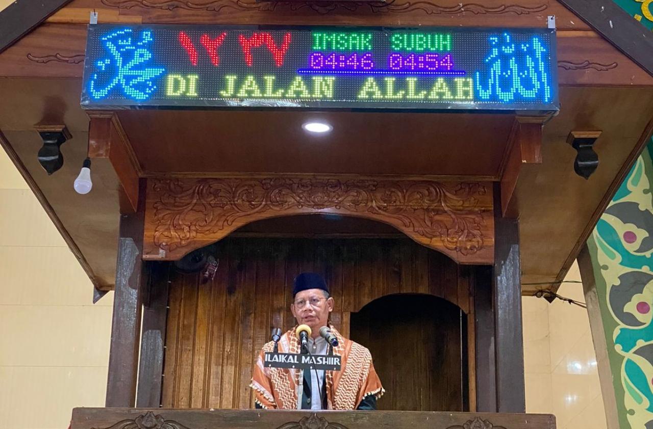 Gambar Dr. Kaswad Sartono:  Ilaikal Mashir, kita akan kembali ke titik semula.