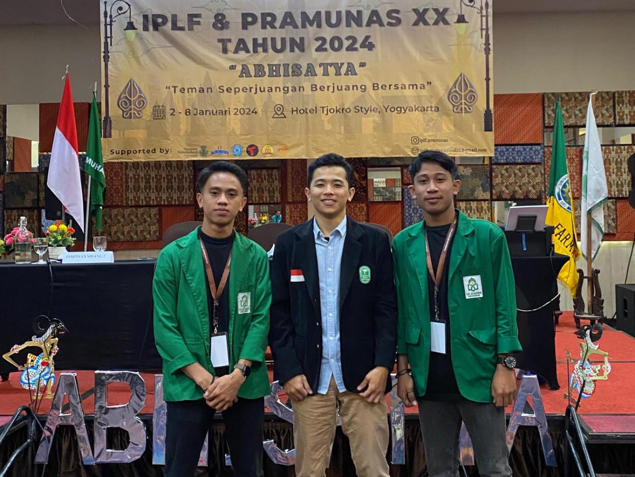 Gambar Dua Delegasi Farmasi UIN Alauddin Bahas Kemajuan Farmasi Indonesia di Yogyakarta