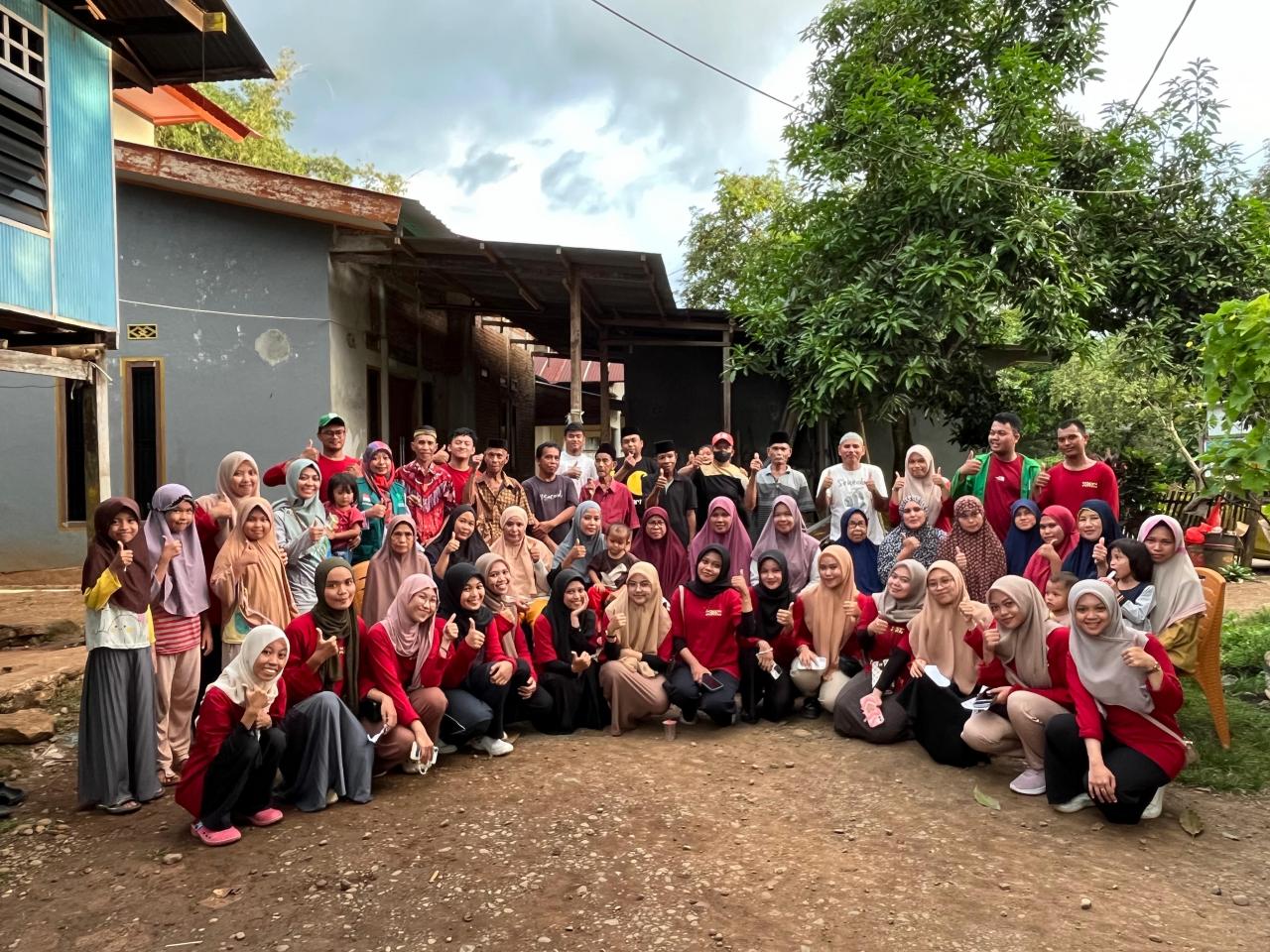 Gambar Edukasi Masyarakat Mengenai Hipertensi, Mahasiswa Profesi Ners Lakukan Penyuluhan Kesehatan.