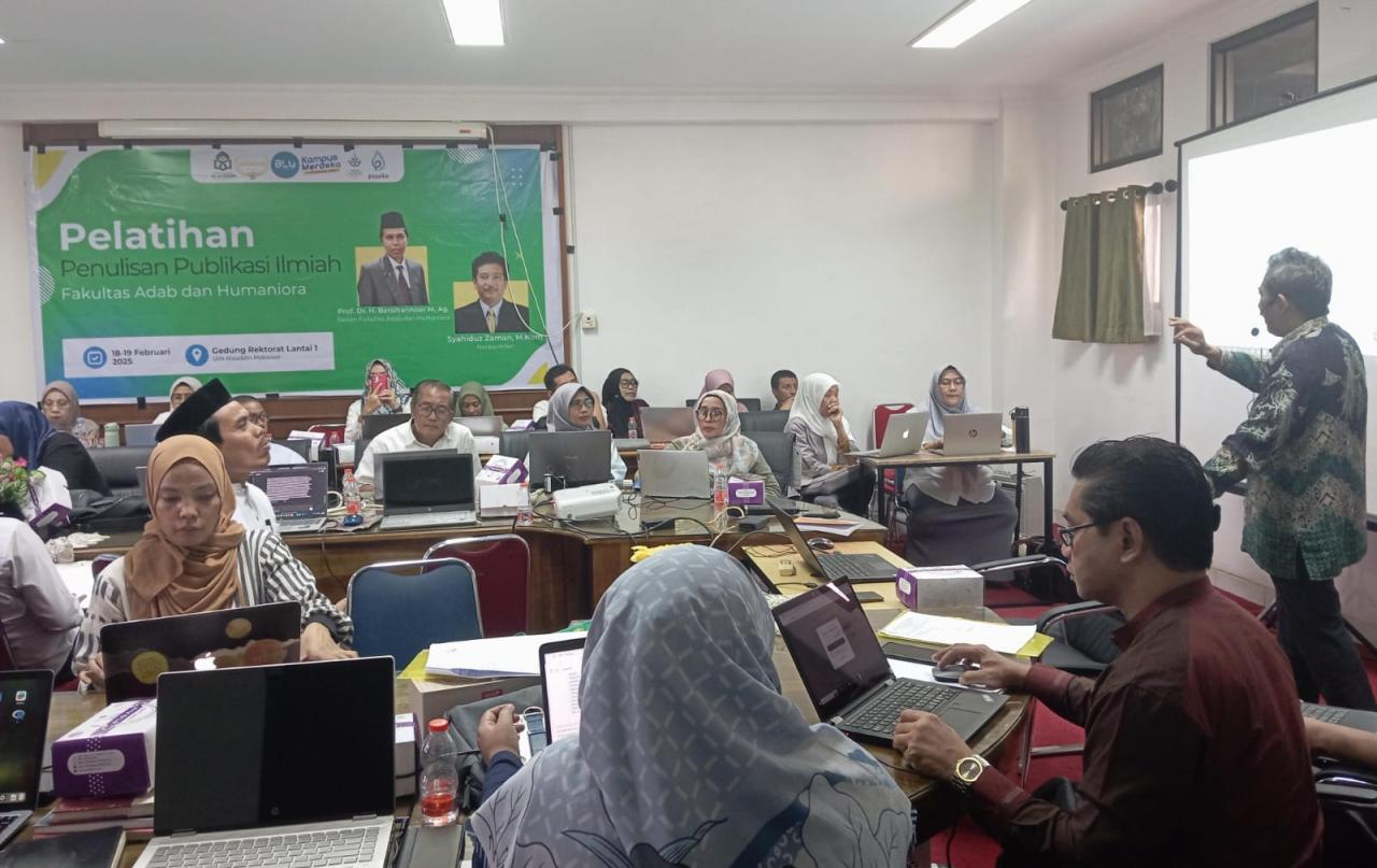 Gambar FAH UIN Alauddin Gelar Pelatihan Penulisan Publikasi Ilmiah untuk Dosen