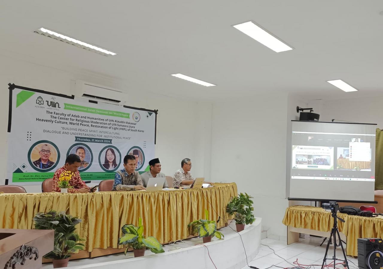 Gambar FAH UIN Makassar Kolaborasi Dengan Rumah Moderasi UIN Sumatera Utara dan HWPL Korea Gelar Seminar In
