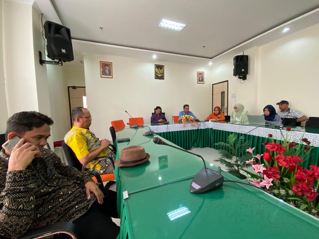 Gambar FEBI UIN Alauddin Rapat Persiapan Wisuda Angkatan 101, Dosen-Pegawai Diminta Hadir Ramah Tamah