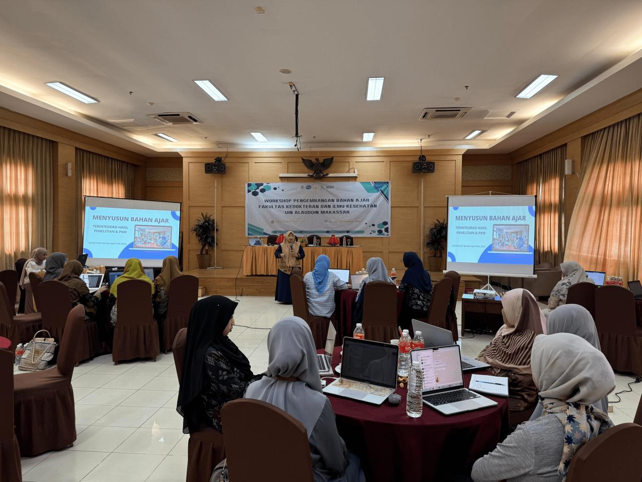 Gambar FKIK UIN Alauddin Gelar Workshop Pengembangan Bahan Ajar Terintegrasi