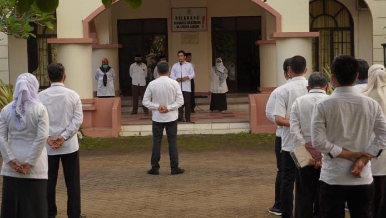 Gambar FSH Gelar Apel Pagi, Dekan Ajak Perkuat Visi Misi