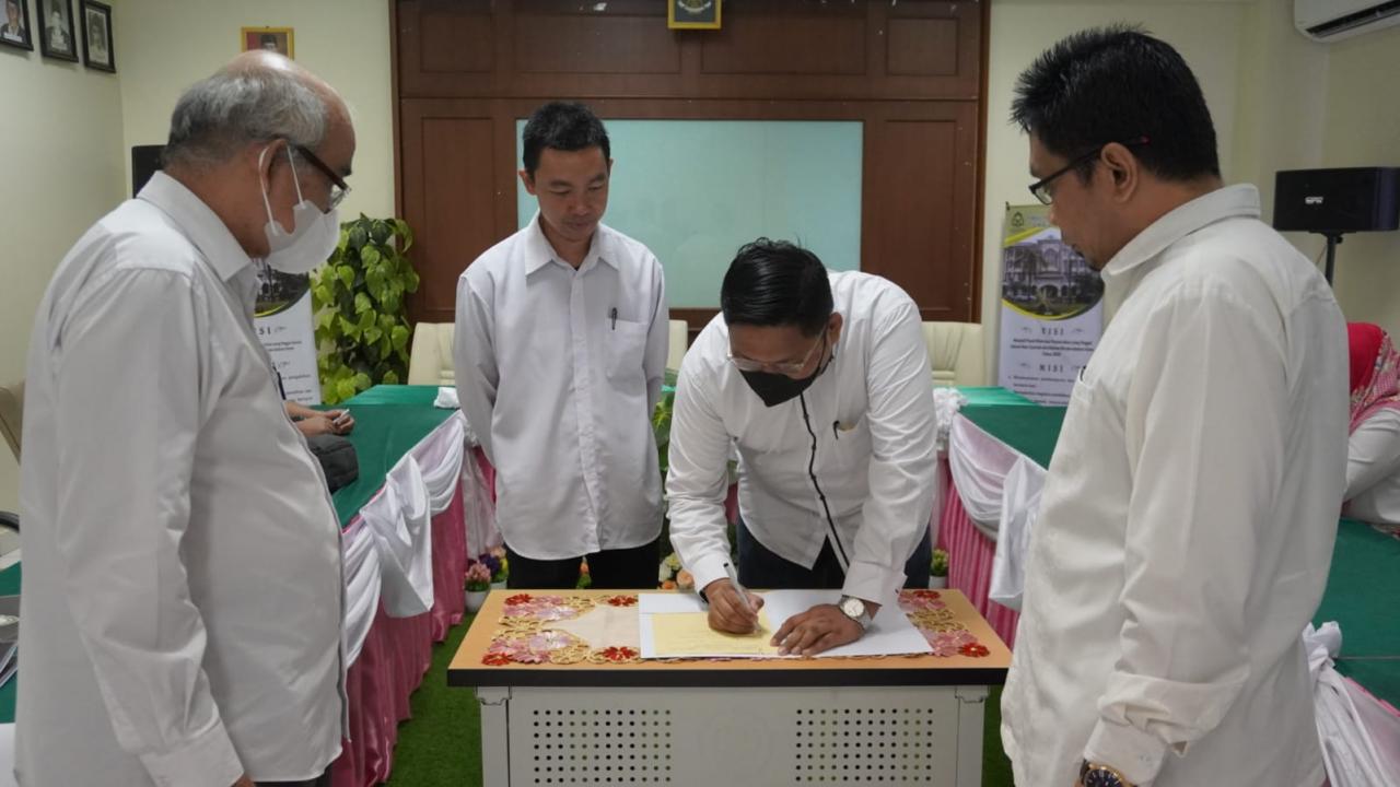 Gambar FSH UIN Alauddin Saksikan Penadantangan IKU Fakultas