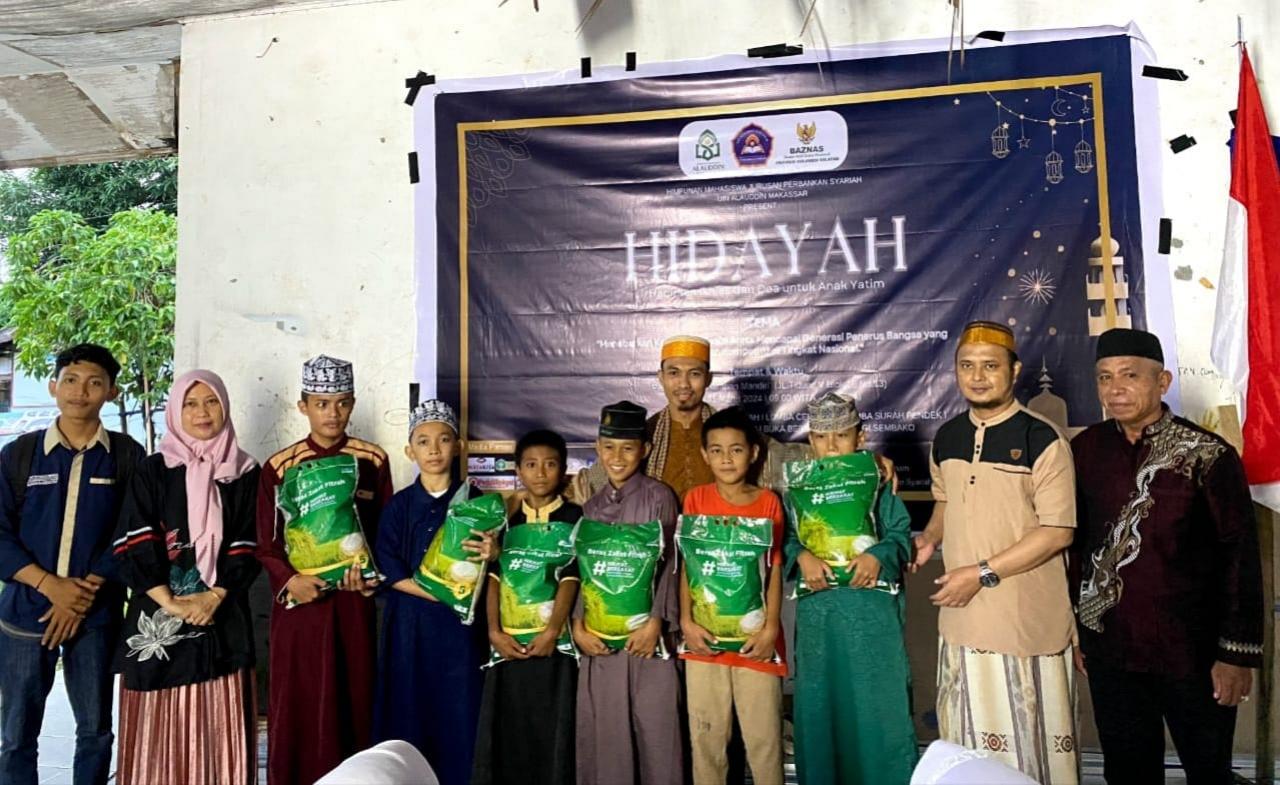 Gambar Gandeng BAZNAS Sulsel, HMJ PBS Berbagi Sembako di Pantai Asuhan Harapan Mandiri