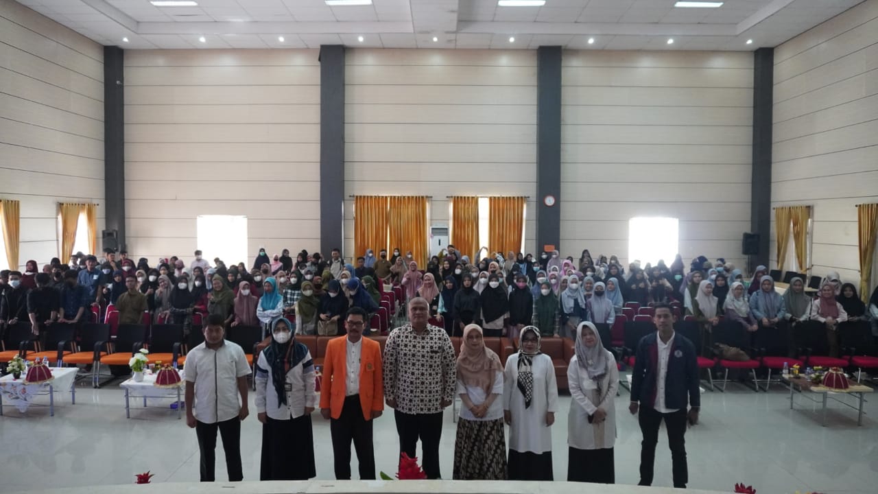 Gambar Gandeng KPPU RI, FEBI UIN Alauddin Gelar Studium General Hukum Persaingan Usaha Perspektif Ekonomi S