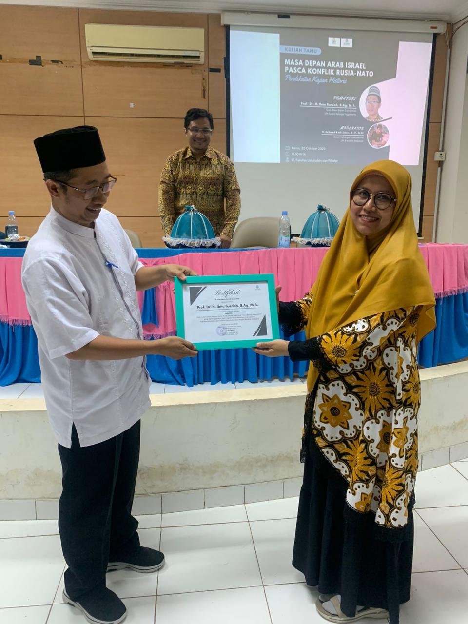 Gambar Gelar Kuliah Tamu, Prodi HI UIN Alauddin Makassar Bahas Masa Depan Arab Israel