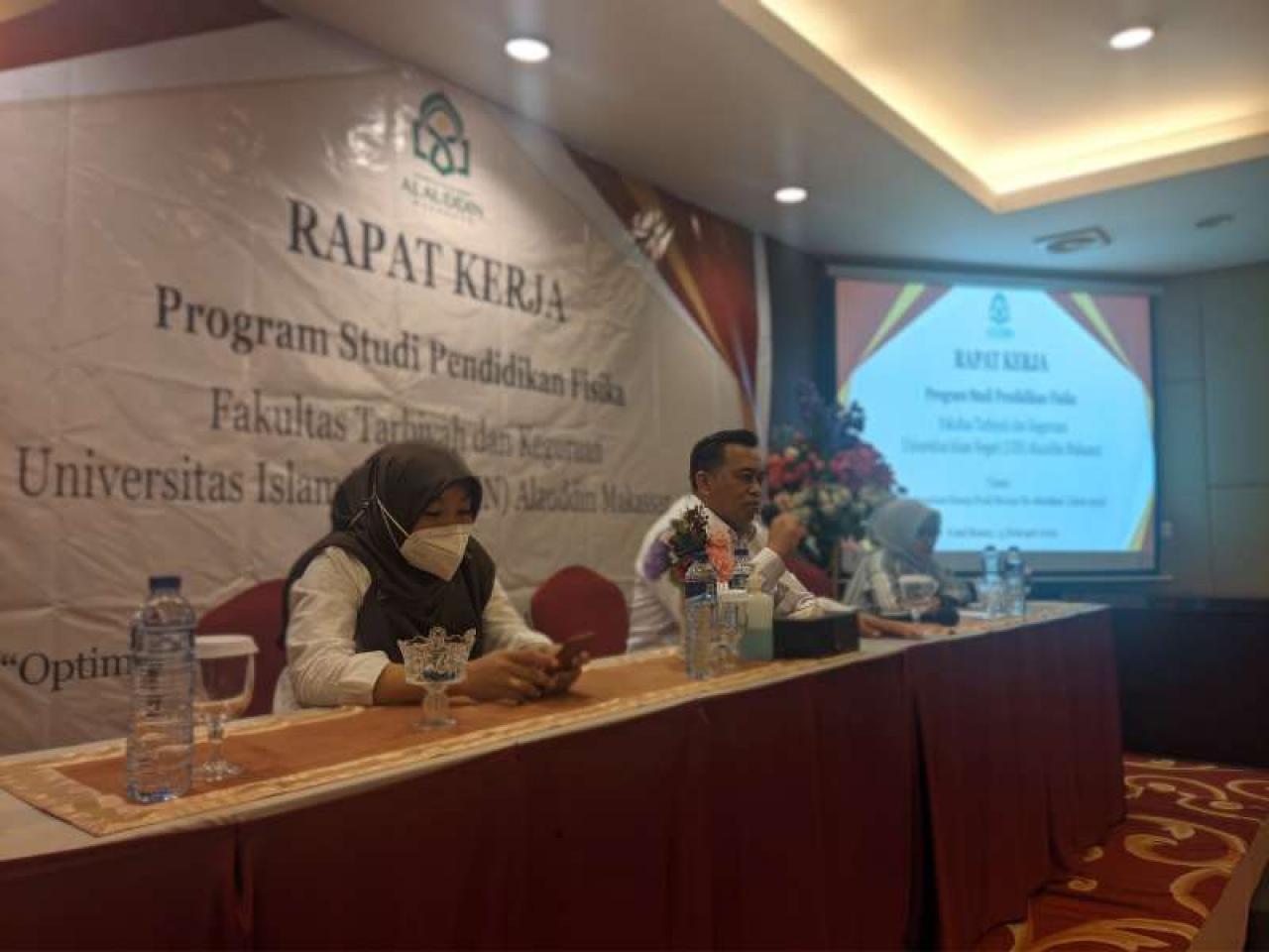 Gambar Gelar Rapat Kerja, Prodi Pendidikan Fisika FTK UIN Alauddin Optimis Raih Akreditasi Unggul 2023