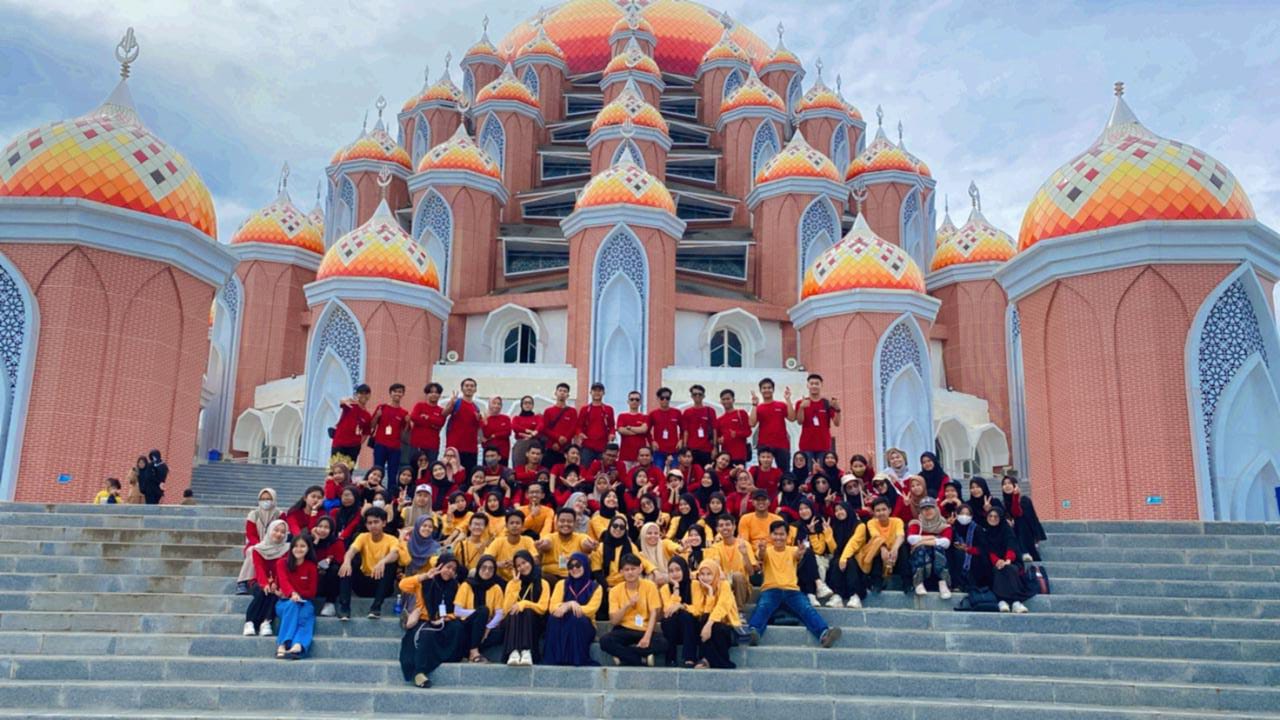 Gambar HIMABIP UIN Alauddin Makassar Perkenalkan Wisata dan kuliner Makassar melalui Field Trip FBM