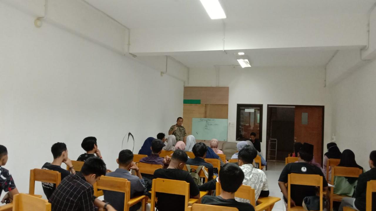 Gambar HIMAPOL Gelar Diskusi Santai untuk Mahasiswa Ilmu Pokitik