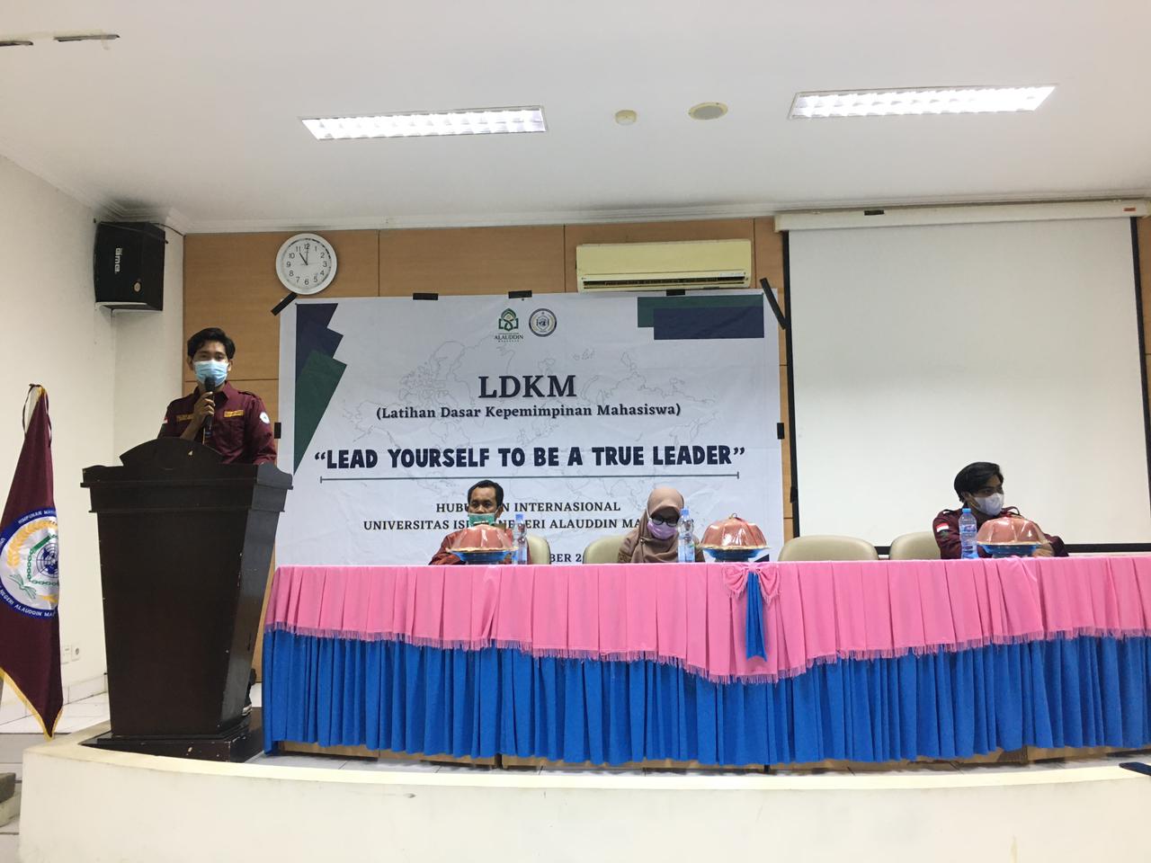 Gambar HMJ Hubungan Internasional UIN Alauddin  Gelar LDKM Bagi Mahasiswa Baru