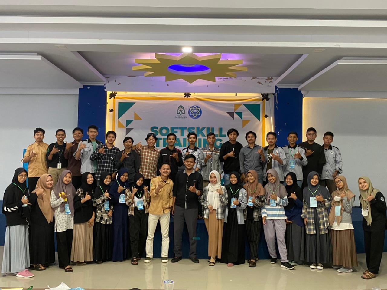 Gambar HMJ KPI UIN Alauddin Asah Skill Mahasiswa Melalui Soft Skill Training