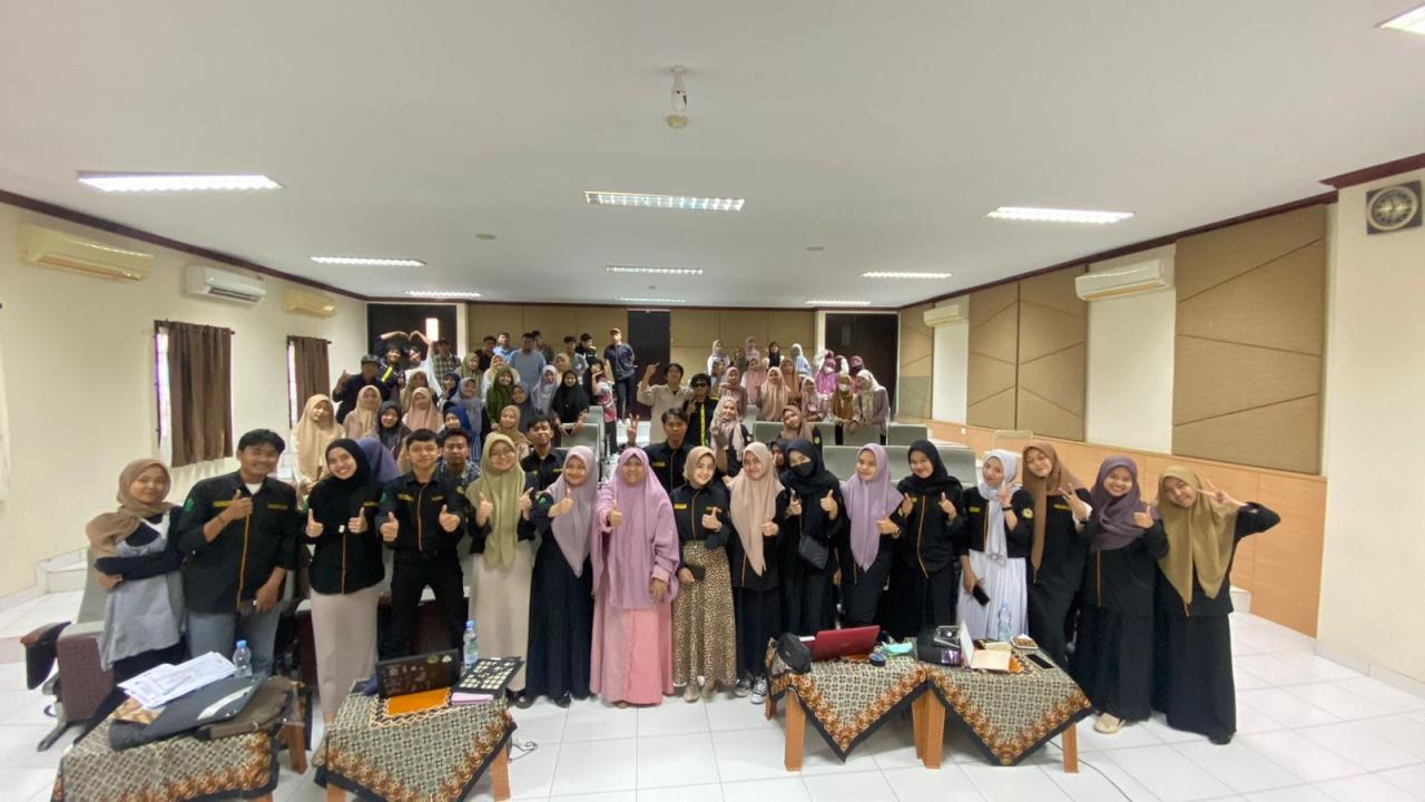 Gambar HMJ-MHU Adakan Pelatihan Penulisan Buku Vol 2 & 3