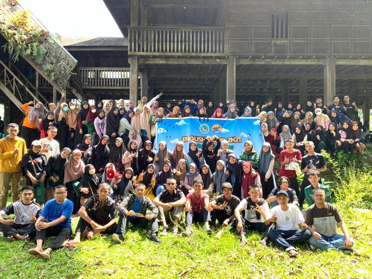 Gambar HMJ PBI UIN Alauddin Kukuhkan Keberagaman Angkatan 2021 Melalui English Camp