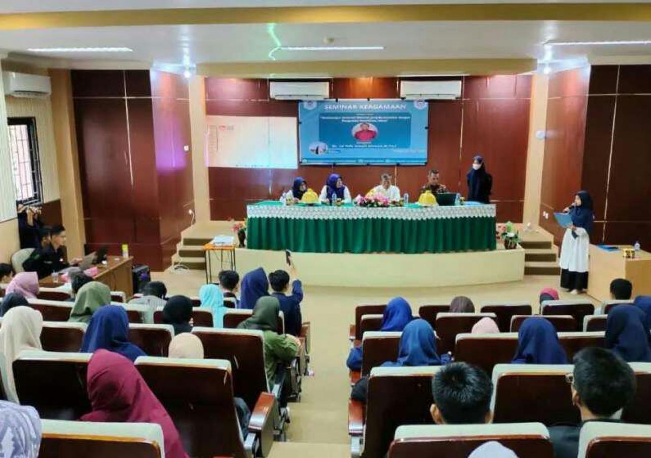 Gambar HMJ Pendidikan Fisika Bangun Generasi Milenial Melalui Seminar Keagamaan