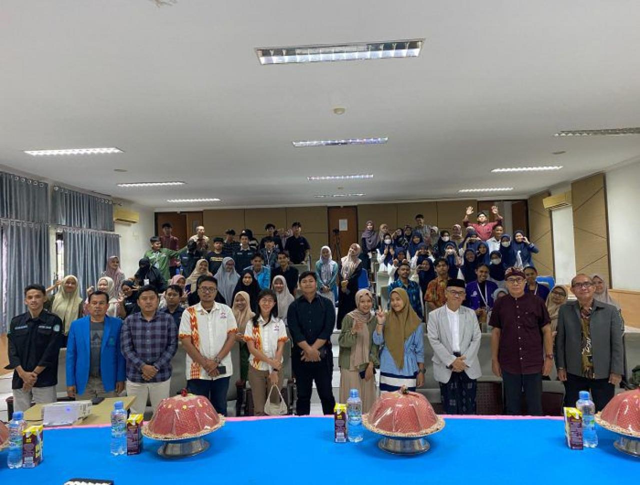 Gambar HMJ Studi Agama-agama UIN Makassar Gelar Dialog dan Halal Bihalal Lintas Iman