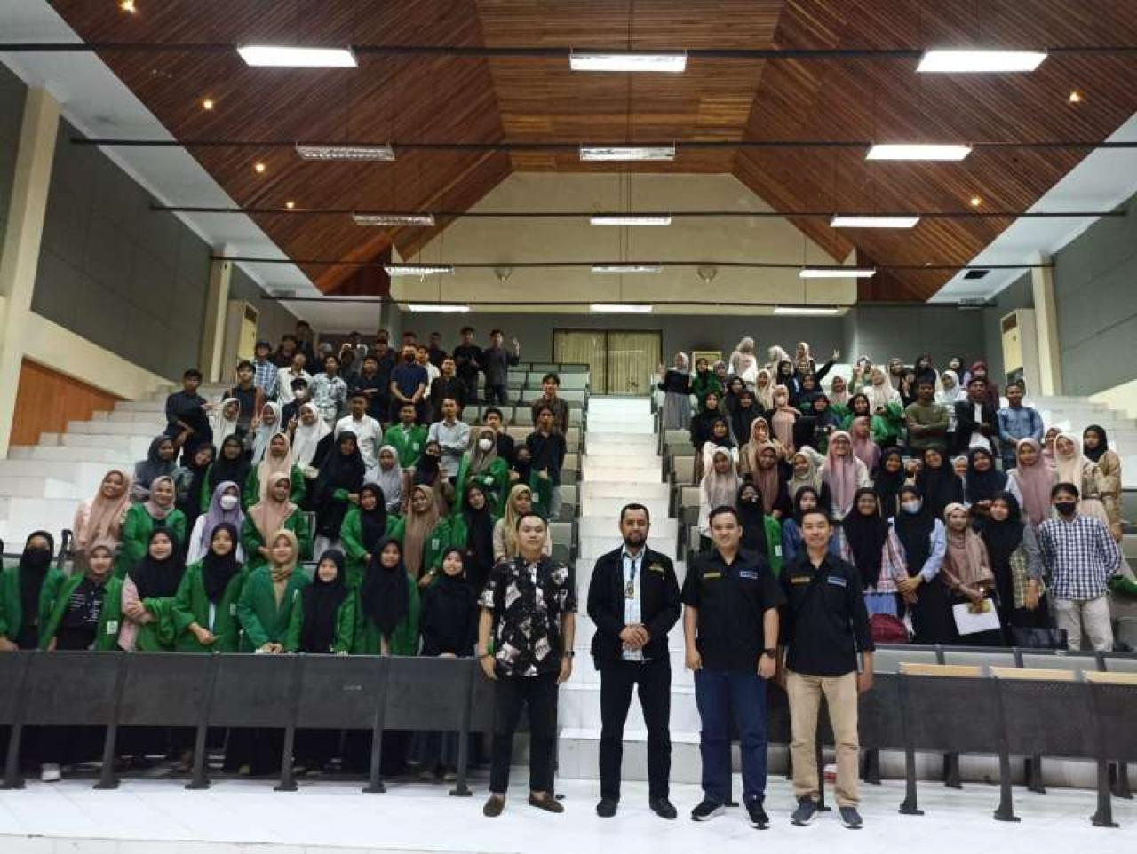 Gambar Ilmu Hukum UIN Alauddin Beri Penguatan Kompetensi Advokasi Melalui Program PPK