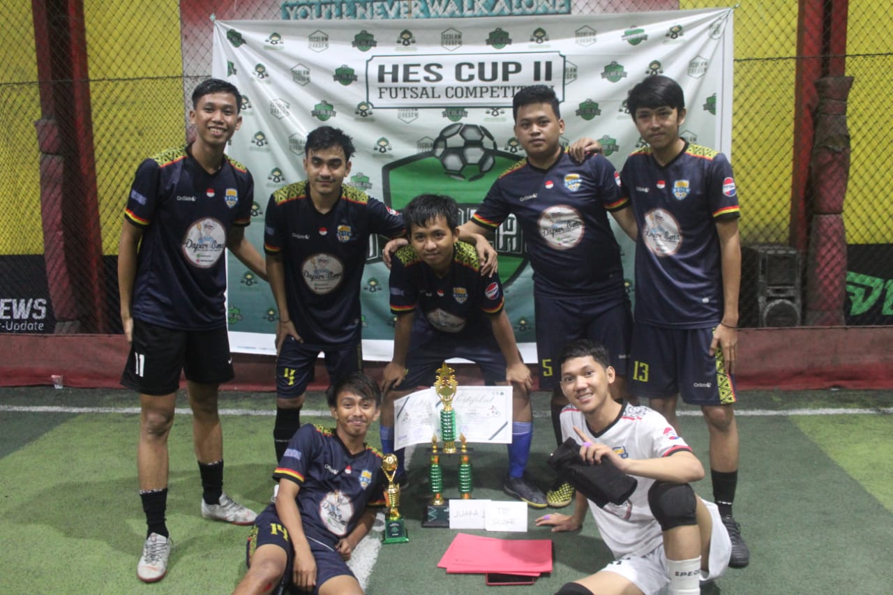 Gambar Ilmu Politik UIN Alauddin Sabet Juara I di Futsal Competition HES CUP