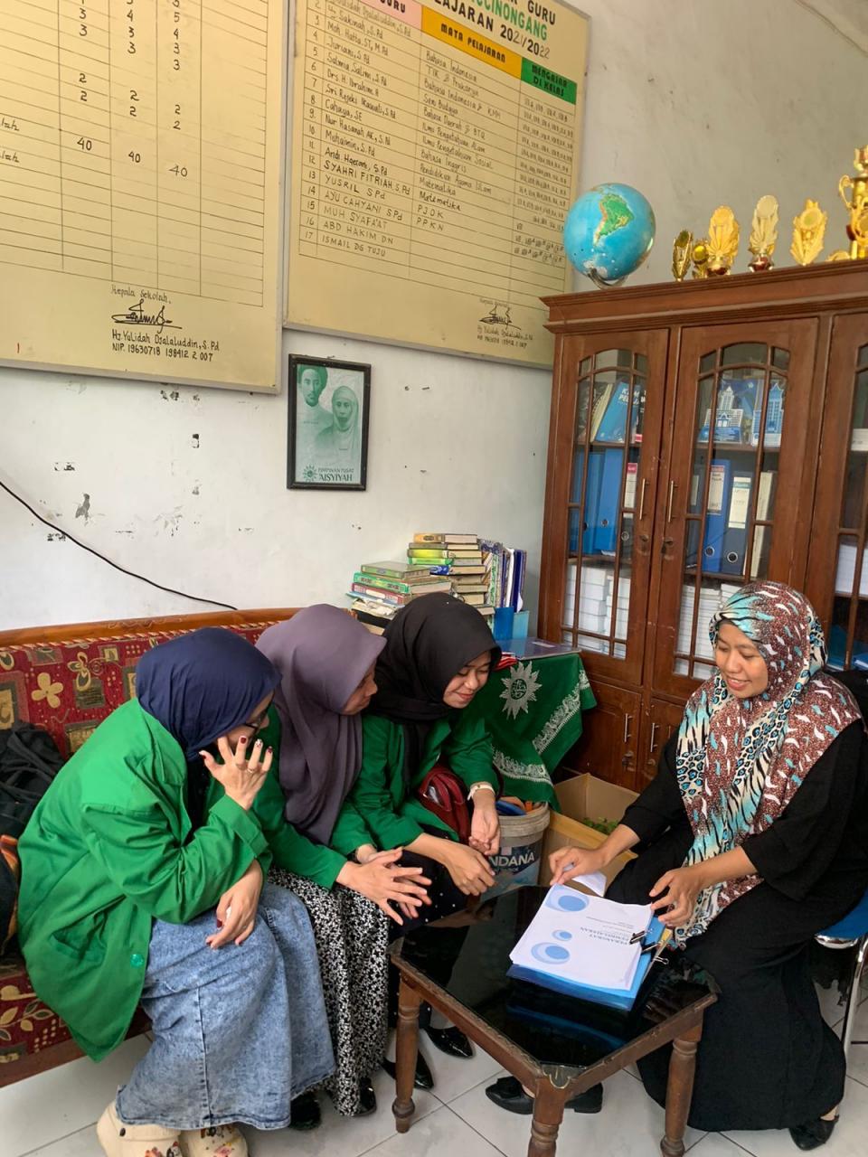 Gambar Implementasi PjBL, Mahasiswa Prodi PBI UIN Alauddin Lakukan Analisis Kebutuhan di Sejumlah Sekolah