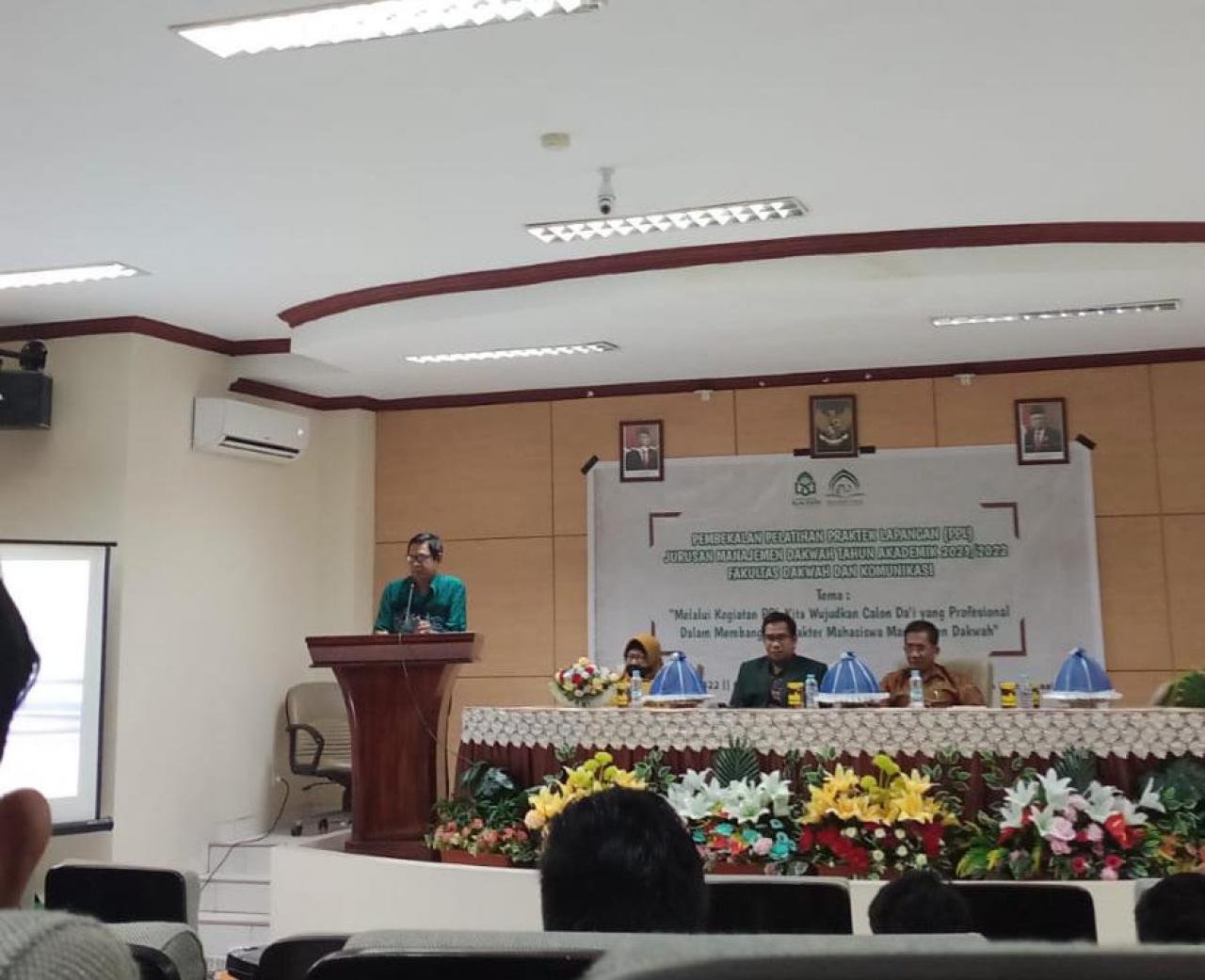 Gambar Implementasi Teori Perkuliahan, Prodi MD Gelar Pembekalan PPL