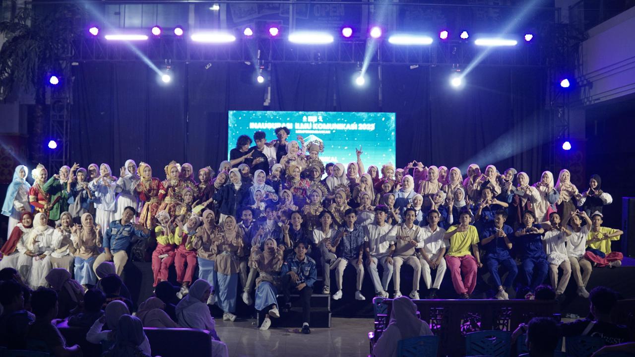 Gambar Inaugurasi Prodi Ikom Tahun 2024 Usung Tema New Era Communication