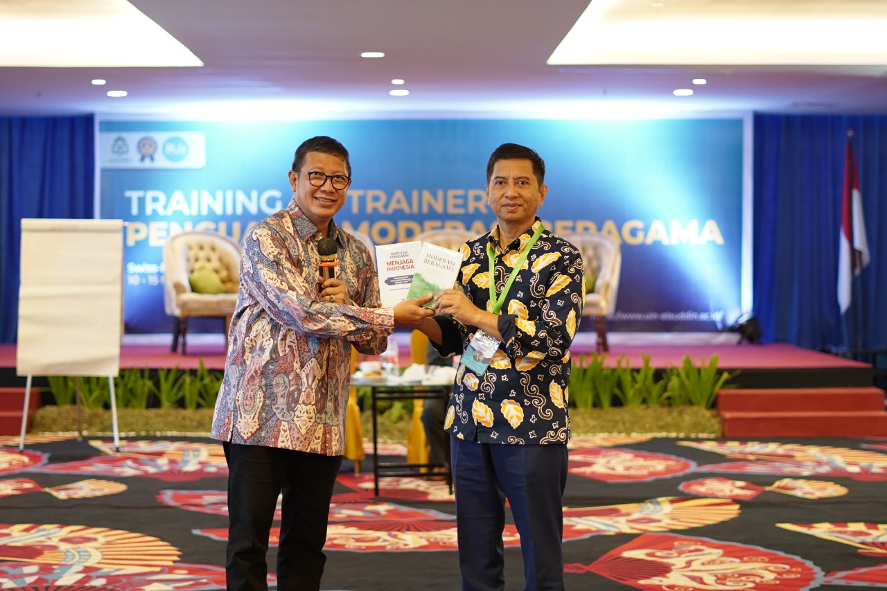 Gambar Jadi Narasumber di UIN Makassar, Lukman Hakim Saefudin: Moderasi Beragama Milik Semua Agama