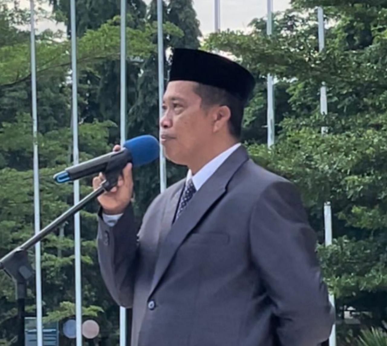 Gambar Jadi Pembina Upacara UIN Alauddin, Dekan FTK Berpesan: Tunjukkan Kinerjamu, Jangan Saling Kritik Neg