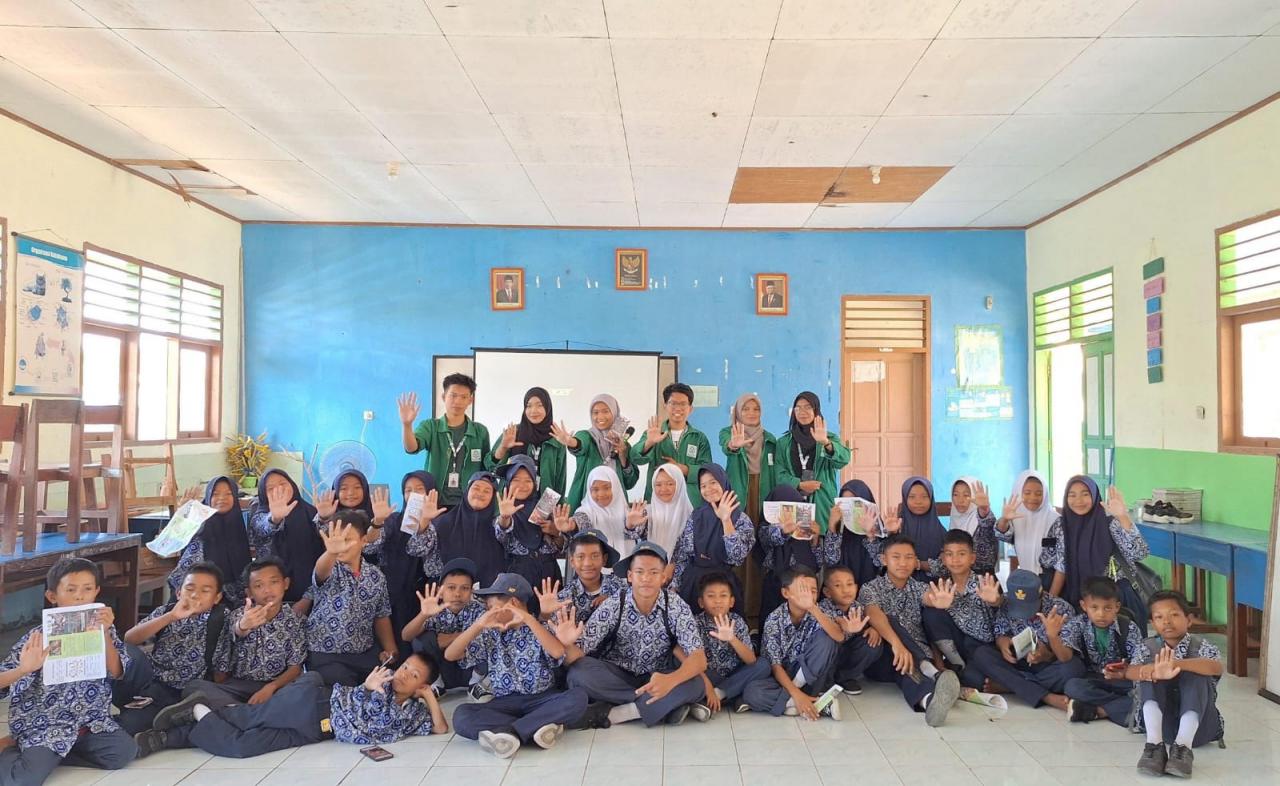 Gambar Jalankan Proker, Mahasiswa KKN UIN Alauddin Sosialisasi Bahaya NAPZA di SMP 3 Turatea