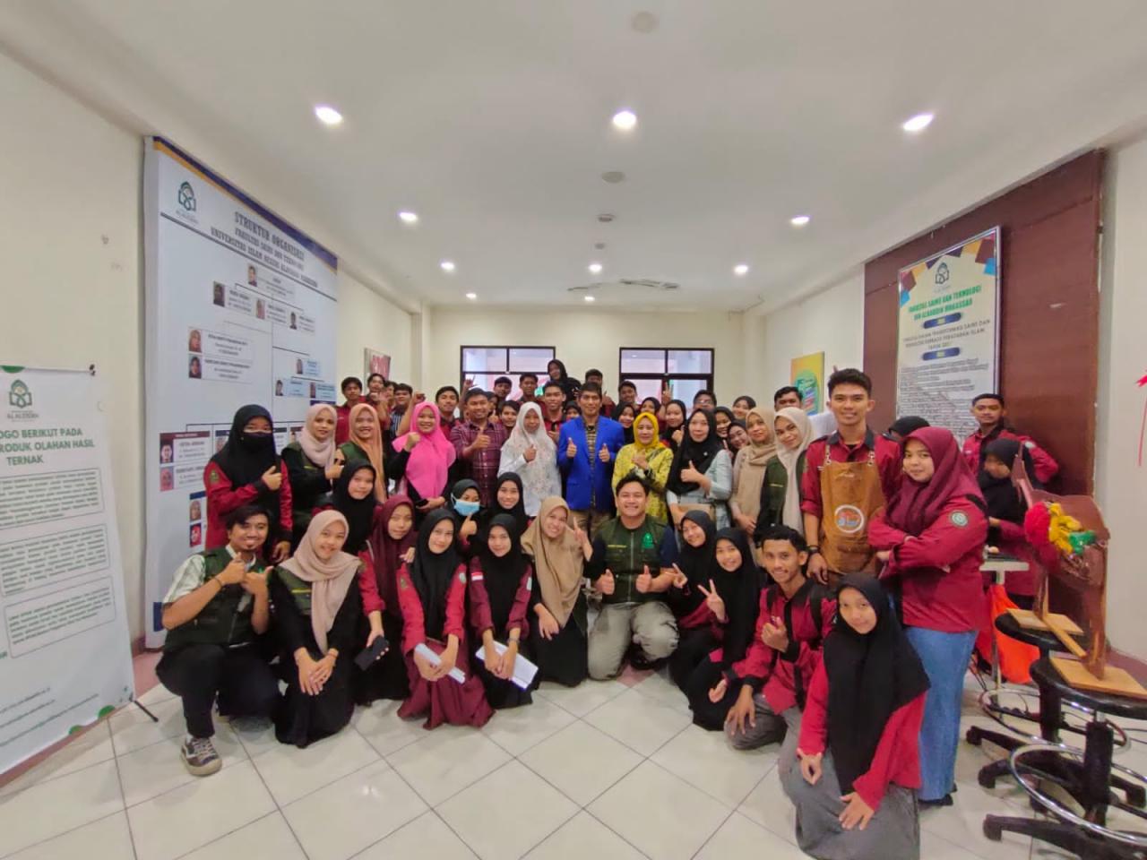 Gambar Jurusan Ilmu Peternakan UIN Makassar Gelar HALAL JIP Expo, Pamerkan Hasil Olahan Laboratorium