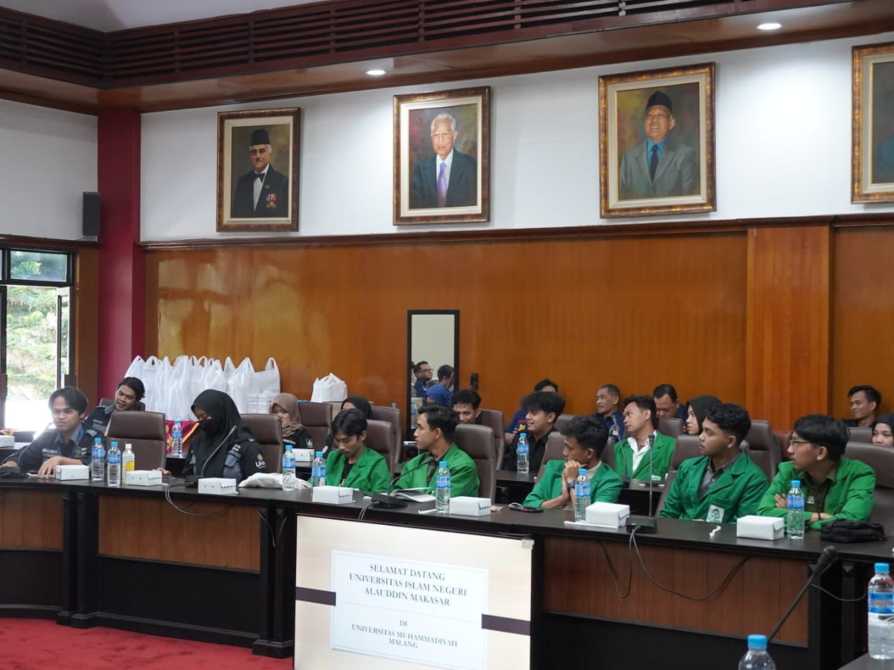 Gambar Kabag Kemahasiswaan UIN Alauddin Bawa 24 Ketua LK Penguatan Lembaga di 5 Kampus Pulau Jawa