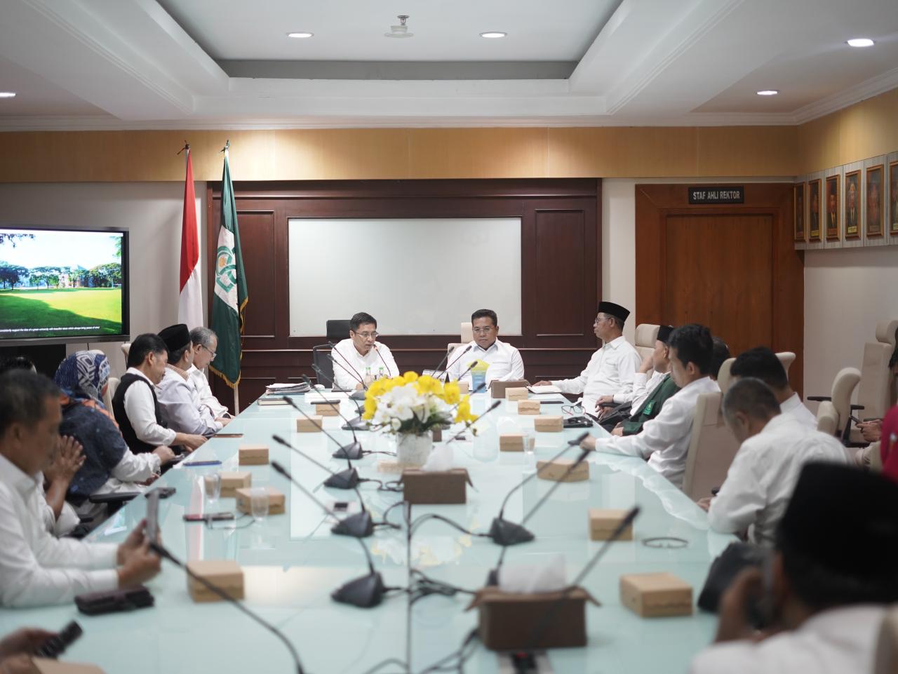 Gambar Kabiro Kepegawaian Kemenag RI Sambangi UIN Alauddin, Beri Penguatan SDM