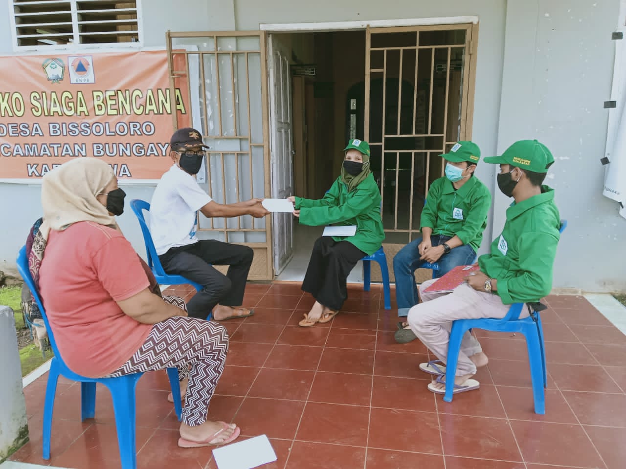 Gambar KAMPUSKKN-DK UINAM Makassar Temui Aparat Desa Bissoloro Gowa Bahas Proker Dimasa Pandemi