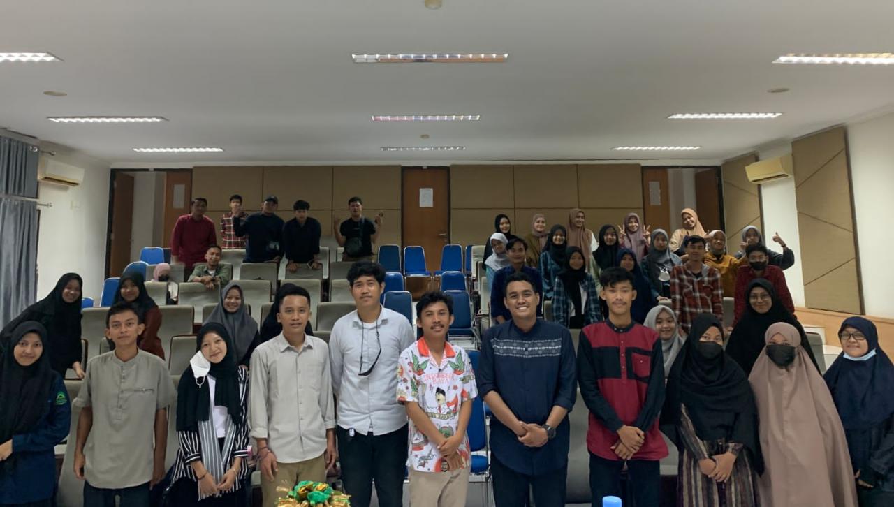 Gambar Kembangkan Kreatifitas dan Inovasi, DEMA FUFP Gelar Workshop KTI dan Pelatihan Mendeley