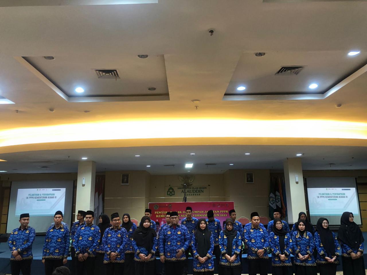 Gambar Kemenag Serahkan SK dan Sumpah Jabatan PPPK Formasi 2022 Lingkup UIN Alauddi