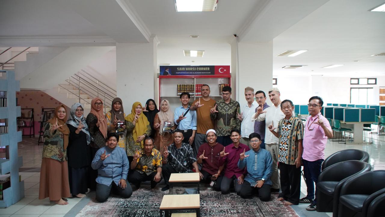 Gambar Ketua Internasional Hamidiye Foundation Turki Kunjungi Said Nursi Corner UIN Alauddin Makassar