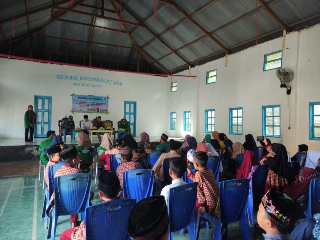 Gambar KKN-DK Desa Ara Laksanakan Festival Anak Saleh sebagai Wadah Bagi Anak Desa