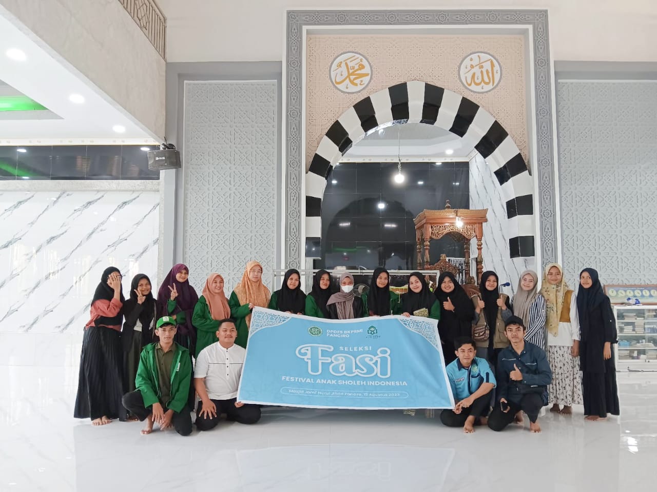 Gambar Kolaborasi antara BKPRMI Desa Panciro dan Mahasiswa KKN UIN Makassar Sukses Gelar Seleksi FASI