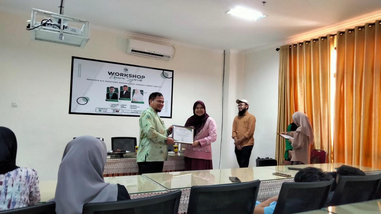 Gambar Kolaborasi dengan BMT KAMI, Prodi Ekonomi Islam Laksanakan Workshop Ekonomi Syariah