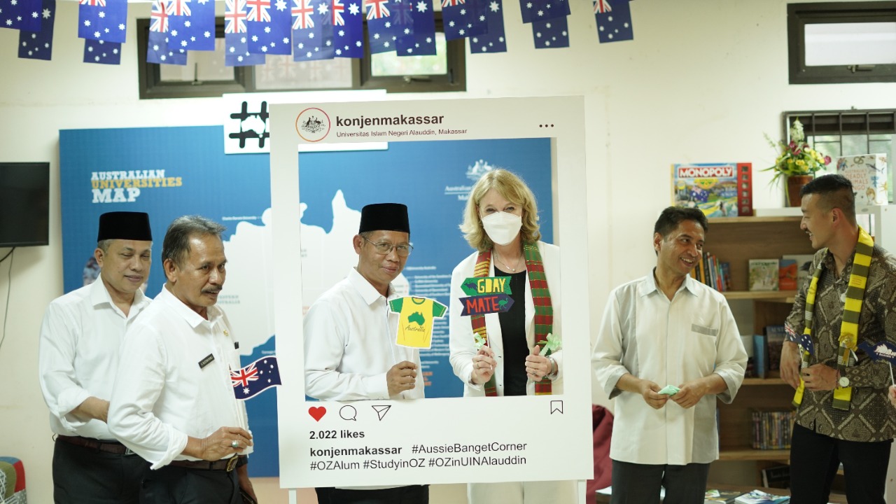 Gambar Konjen Australia Launching Aussie Banget Corner UIN Alauddin Makassar
