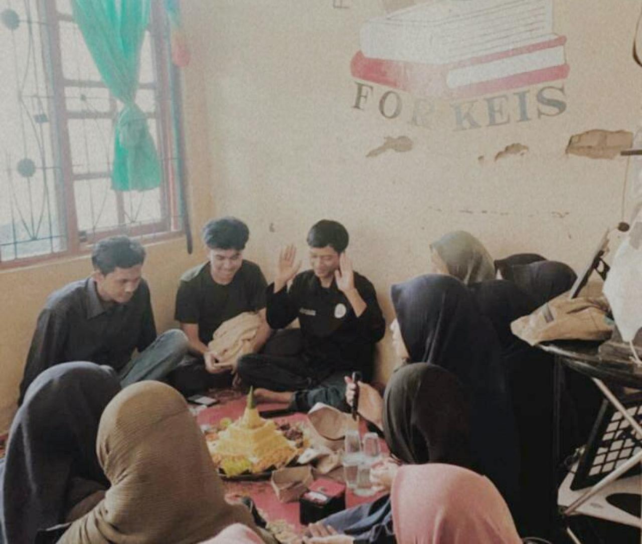 Gambar KSEI Forkeis UIN Alauddin Syukuran Milad ke-13 Tahun