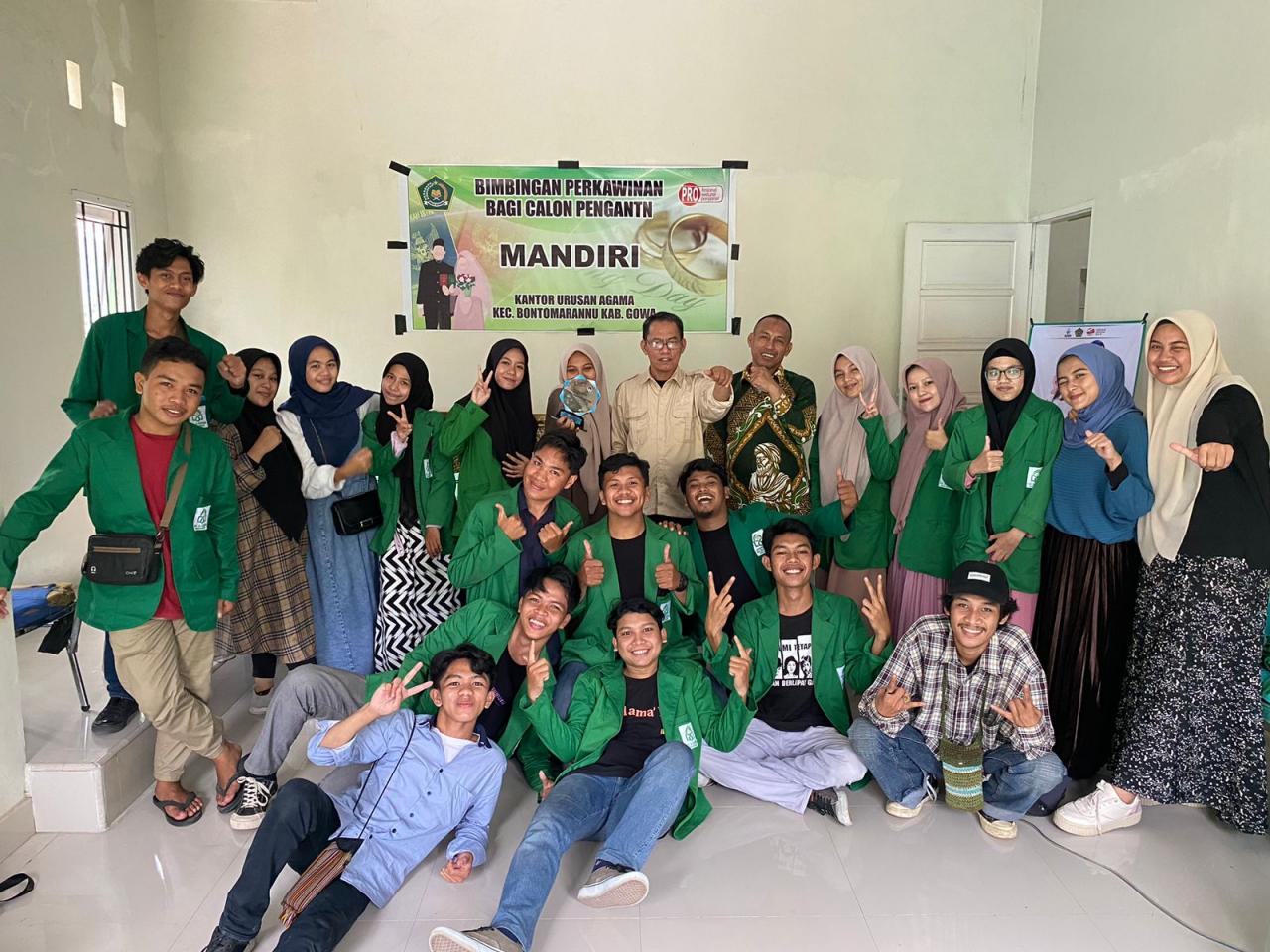 Gambar Mahasiswa BPI UIN Alauddin Makassar Berikan Pencerahan Keluarga Sakinah di Masyarakat Bontomarannu