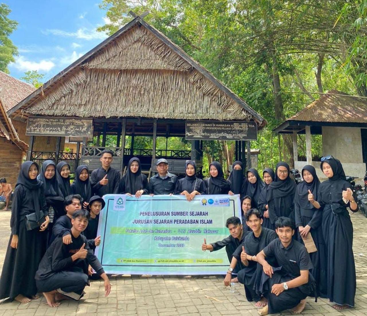 Gambar Mahasiswa dari FAH UIN Alauddin Telusuri Jejak Sejarah di Bulukumba